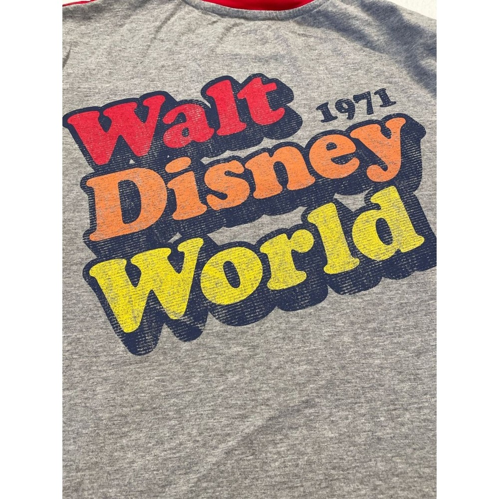 Walt Disney World 1971 Ringer T-Shirt Size M Mens Gray Red Rainbow Castle Retro - Picture 5 of 13
